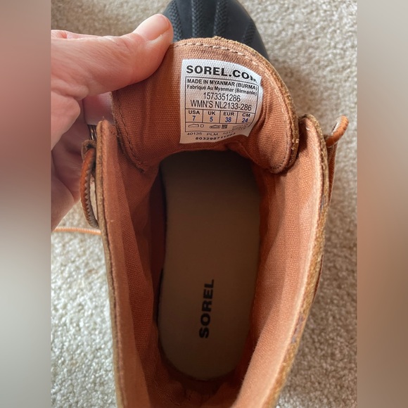 Sorel Rain/snow boot - Picture 2 of 6